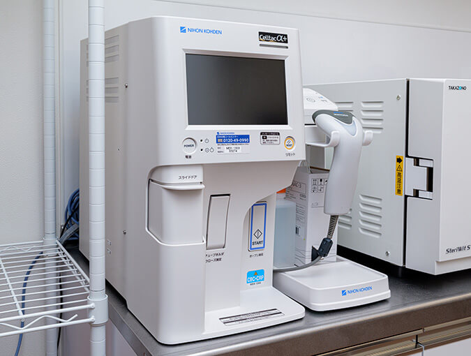 血液検査機器